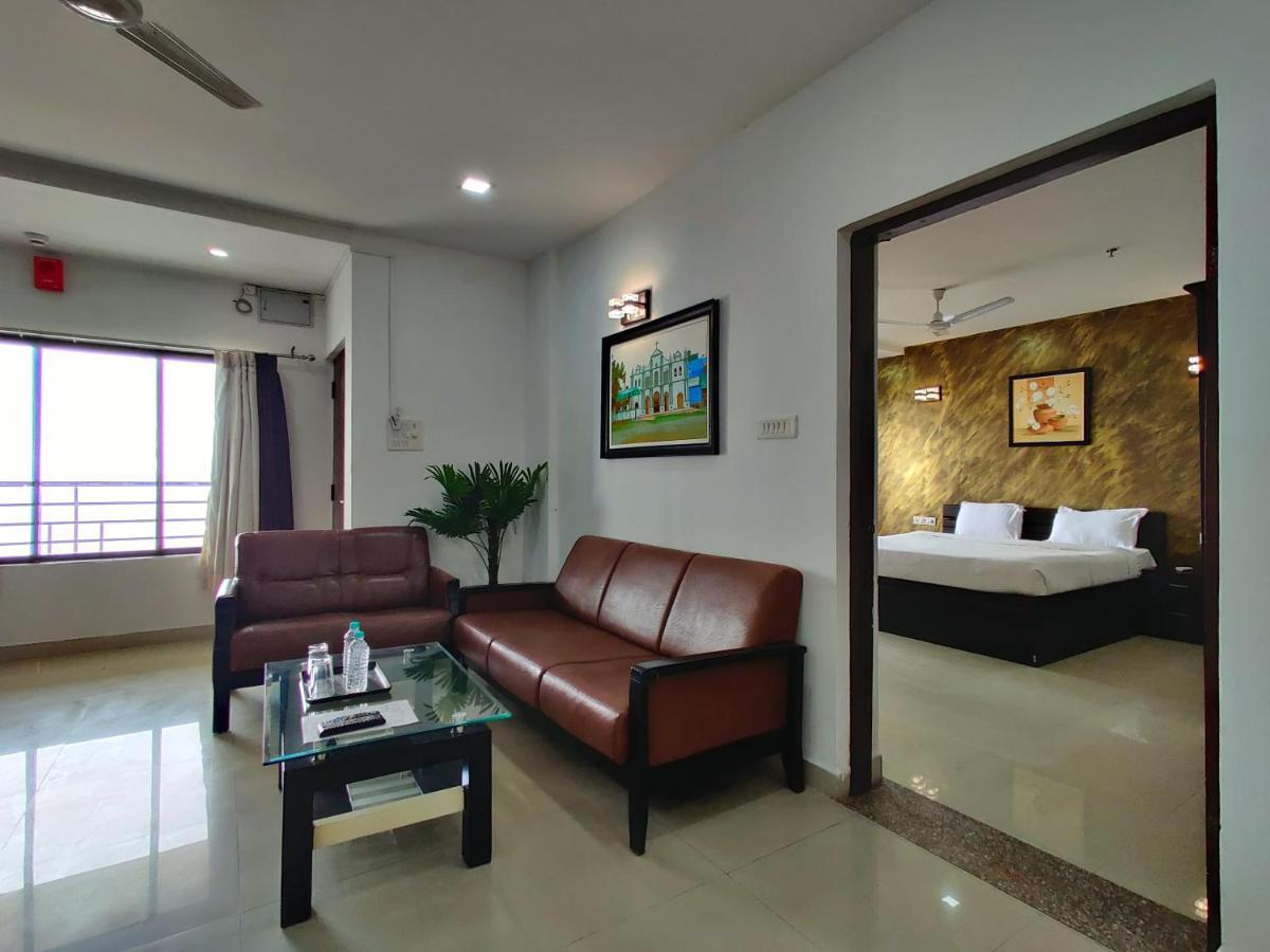 Golden Chariot Hotel Daman Εξωτερικό φωτογραφία