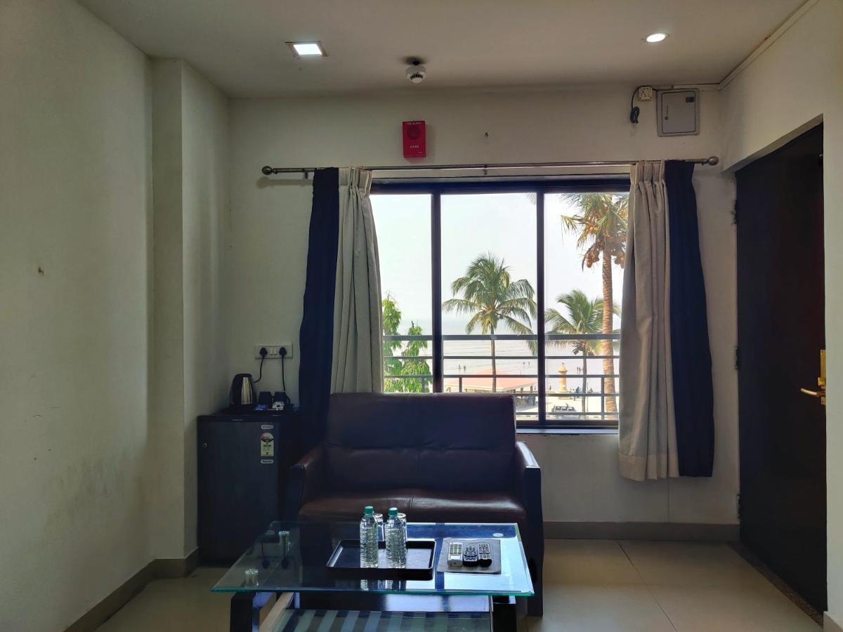 Golden Chariot Hotel Daman Εξωτερικό φωτογραφία