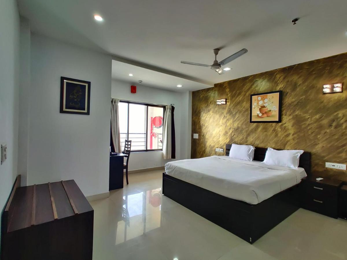 Golden Chariot Hotel Daman Εξωτερικό φωτογραφία