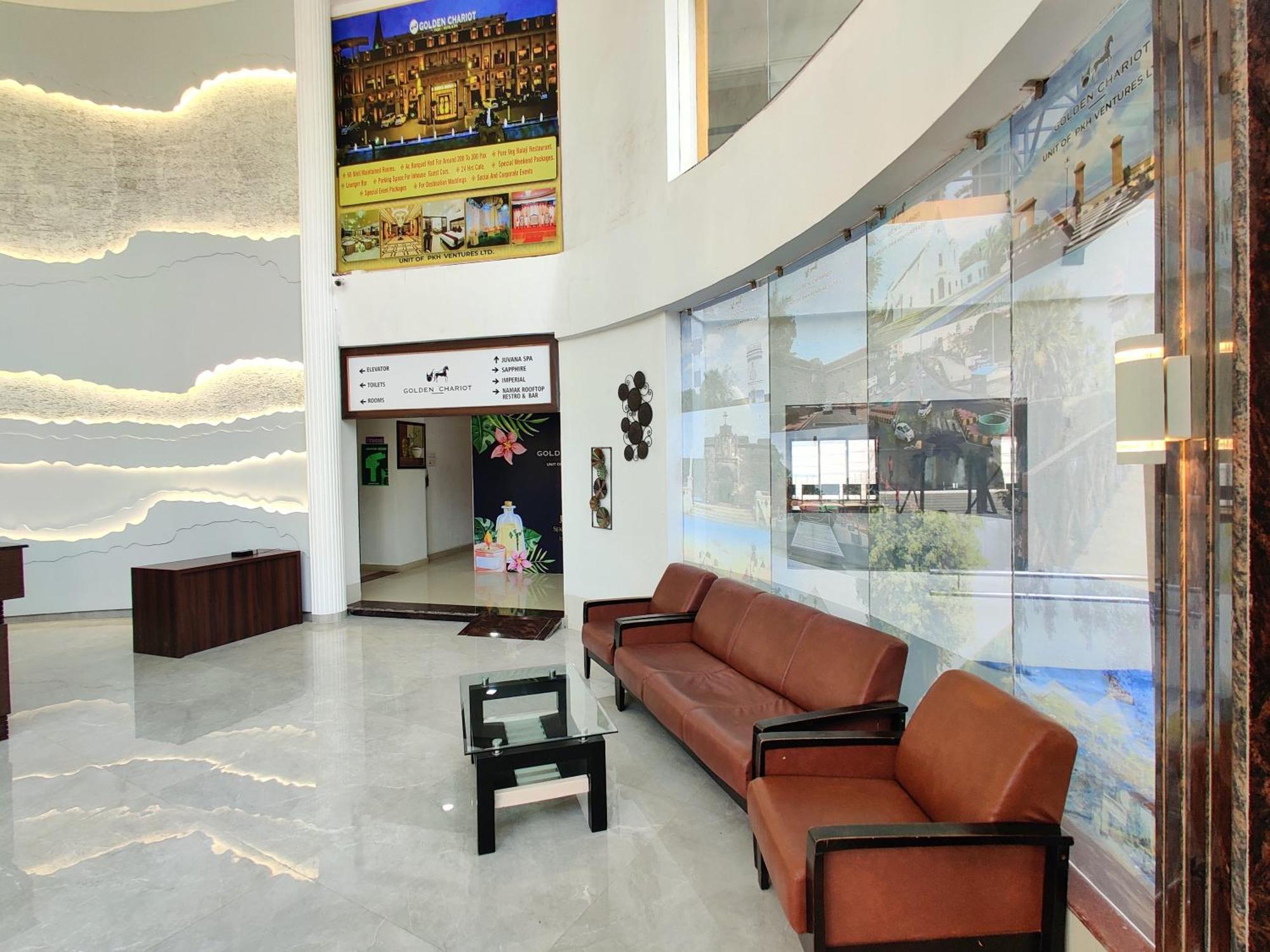Golden Chariot Hotel Daman Εξωτερικό φωτογραφία